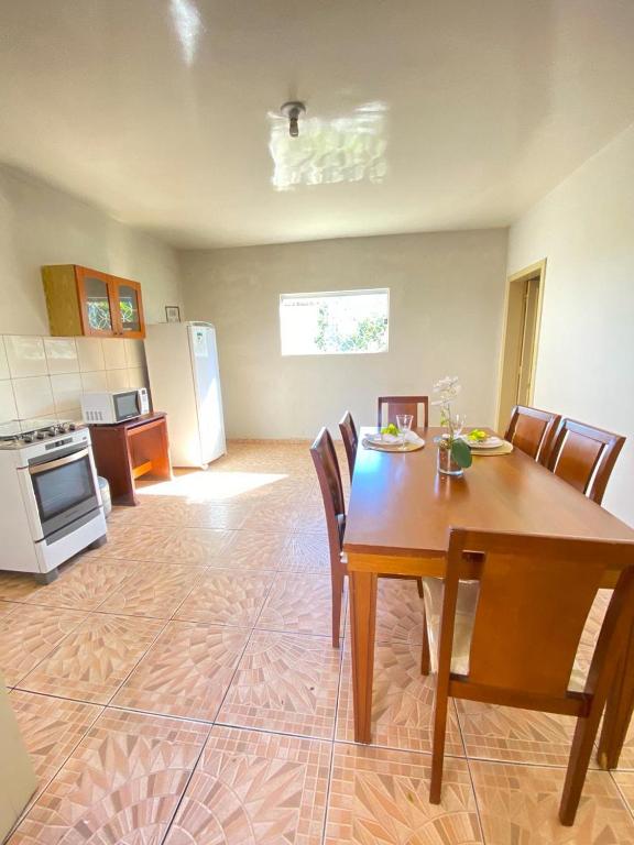 Apto com garagem em Diamantina - Bed and Breakfast Diamantina
