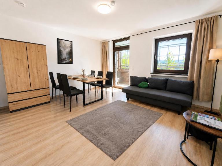 Familienfreundliches Apartment mit Balkon im Bayerischen Wald Gratis Osserbad - B&B Lohberg