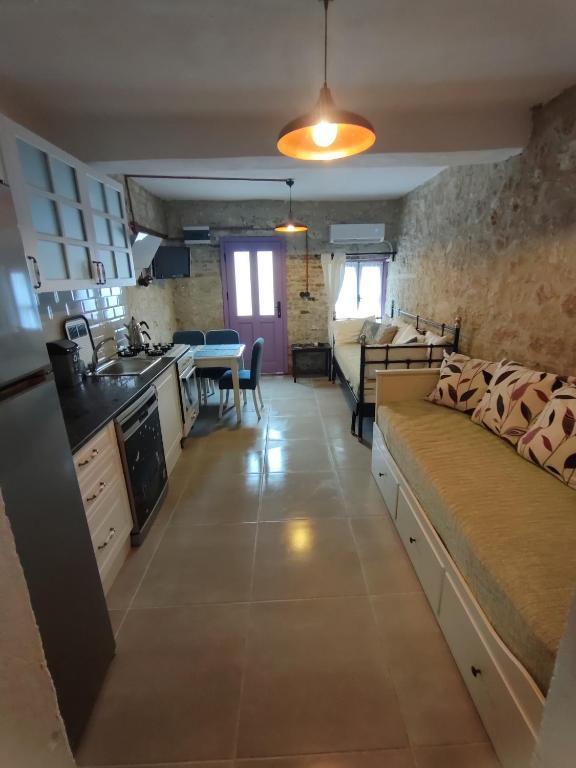 Korifantis Konuk Evi - B&B Keremköy