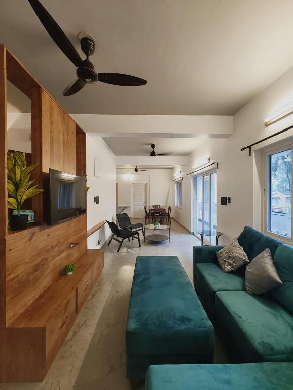The Canopy Benaulim Chic Retreat 3BHK - Chambres d'hôtes Benaulim