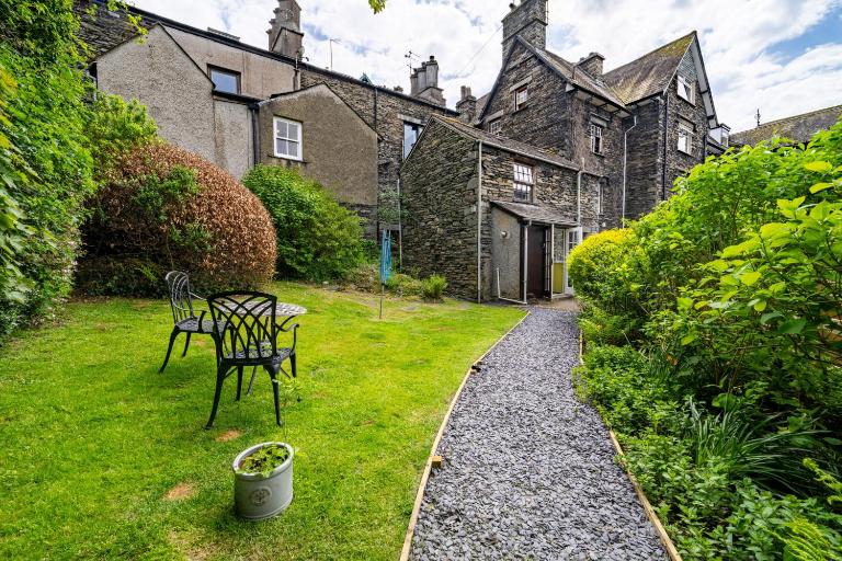 Clover Cottage - Ambleside Town Centre with Parking - Chambres d'hôtes Ambleside