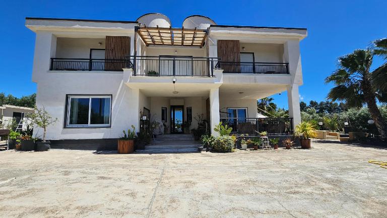MarEden Sicily Room , Relax e Bonsai - B&B Favara