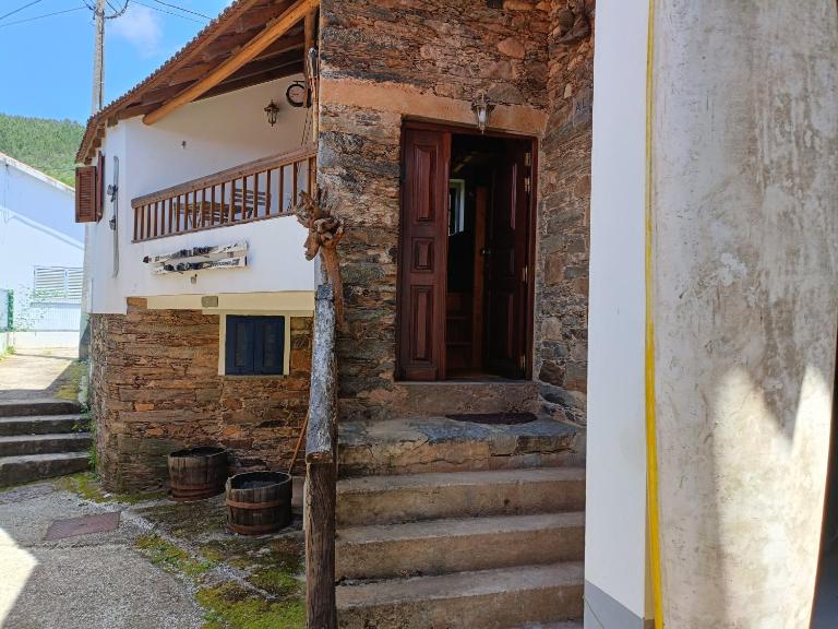 Casa do Baloiço em Porto de Vacas Aldeias de Xisto - Chambres d'hôtes Janeiro de Baixo