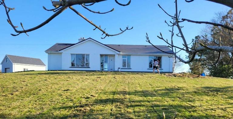 Teach Bella - B&B Bunbeg