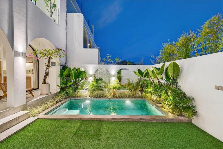 Unu V9 - 2BR With Jacuzzi in Pererenan - B&B Tambakboyo