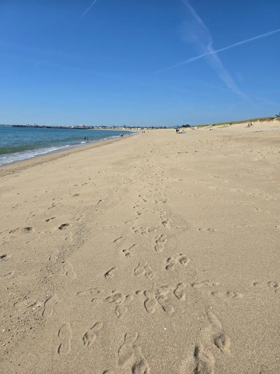 directe plage à moins de 100m - B&B La Turballe