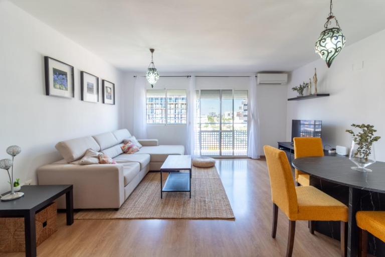 Global Vacacional, Apartamento Duplex Puerto de Sagunto - B&B El Port de Sagunt