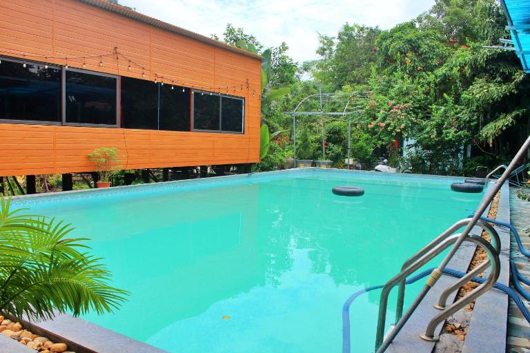 Hideaway Village Homestay - B&B Xuân Sơn