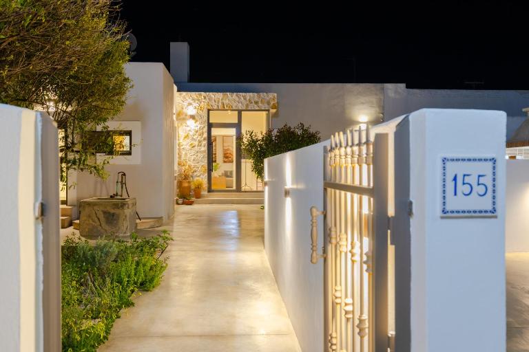 Lemonia Residence Modern Retreat - Ferienwohnung Archángelos