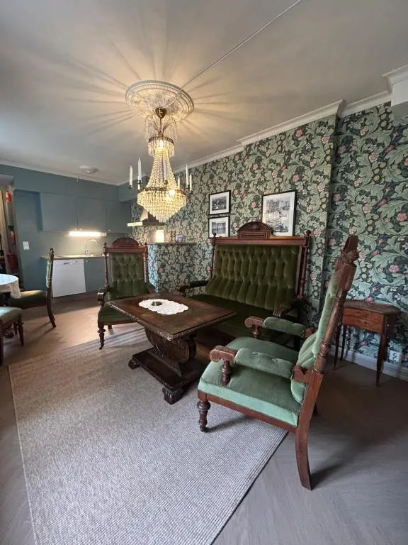 Jugend 1902 - B&B Ålesund