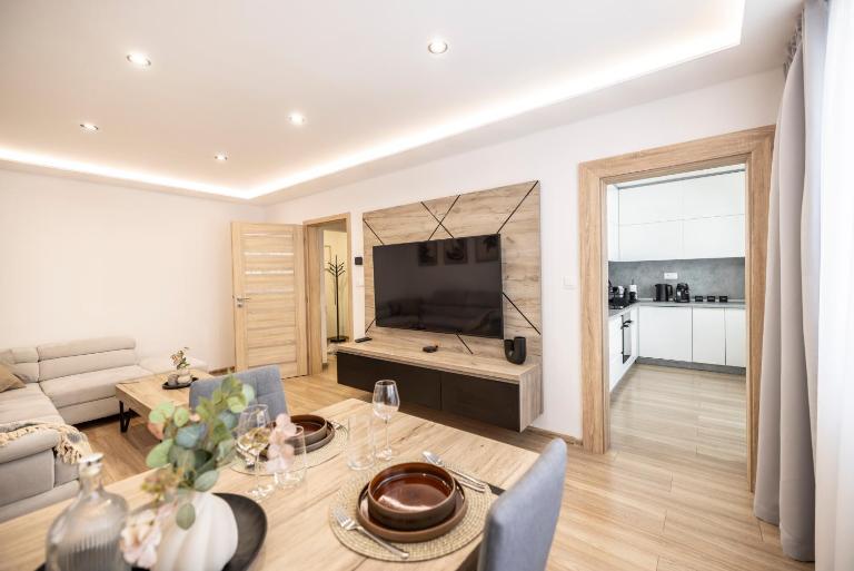 Mou Liptov apartment - Ferienwohnung Liptovský Mikuláš