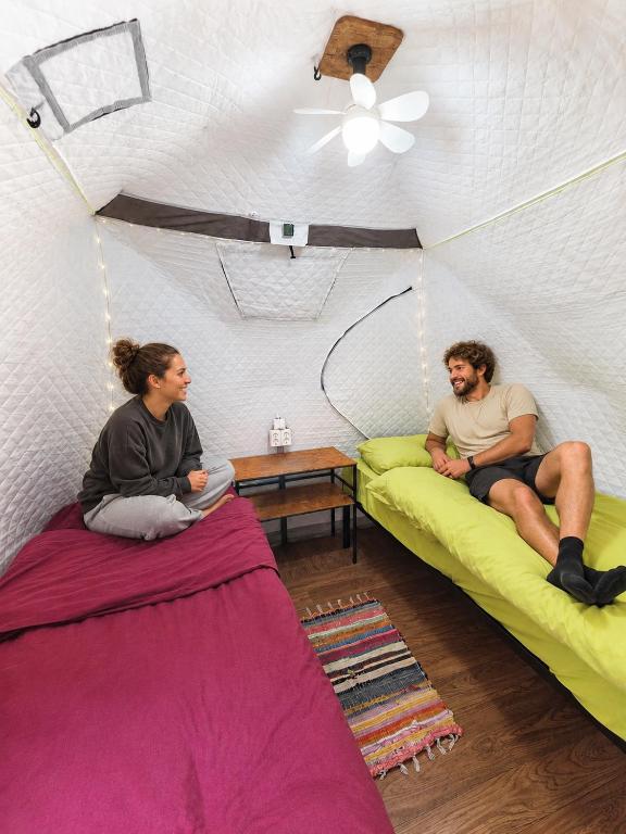 Friends glamping & Sauna - Bed and Breakfast Koetaisi