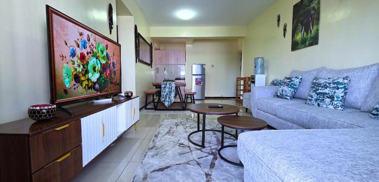 Family Friendly 3BR and DSQ Apartment - B&B Nairobi