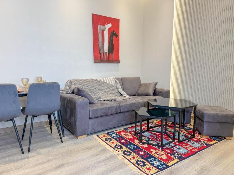 Quiet Oasis near Center Garden Free Parking 1 - B&B Ereván