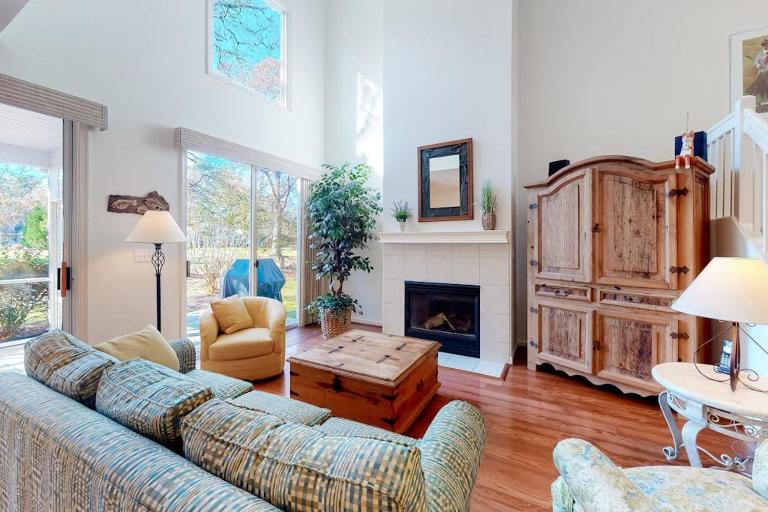 Salt Pond -- 10 Spinnaker Vilage - B&B Bethany Beach