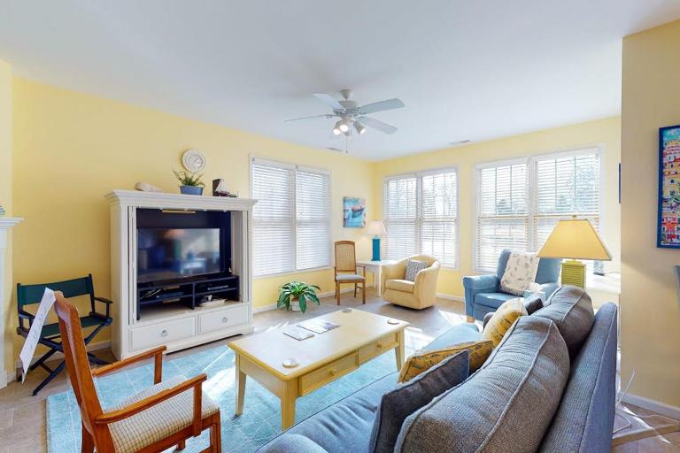 Salt Pond -- 13 Skipjack Village - B&B Bethany Beach