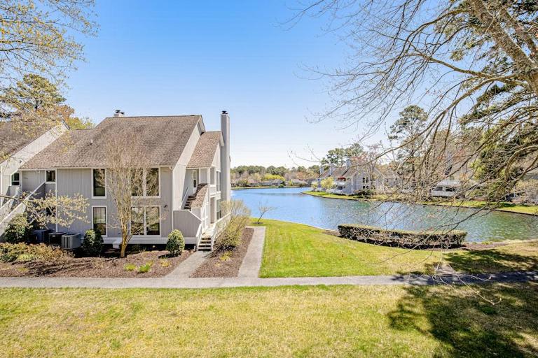 Sea Colony --- 3003C West Lake Ct - B&B Bethany Beach