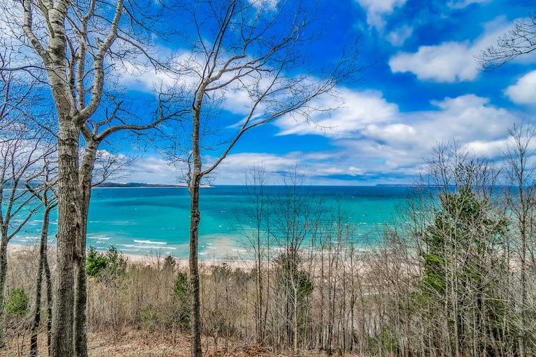 Ridge Top 21 22 - B&B Glen Arbor