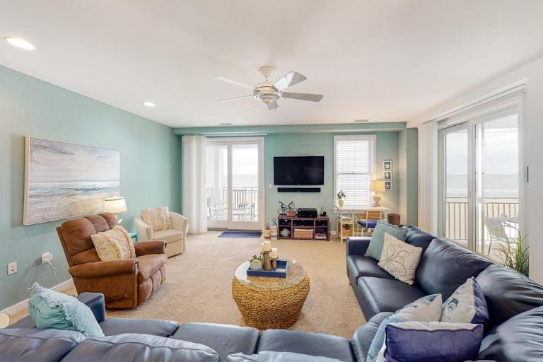 The Sanctuary - Snorkster's Dream B210 - B&B Virginia Beach