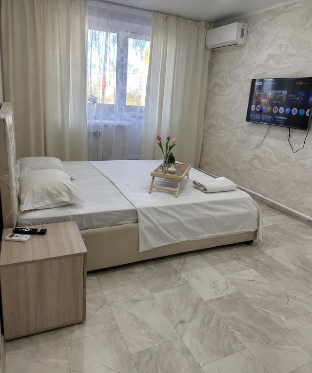 Уютная квартира в Новостройке рядом с Batyr Mall и парком Гагарина - B&B Pavlodar