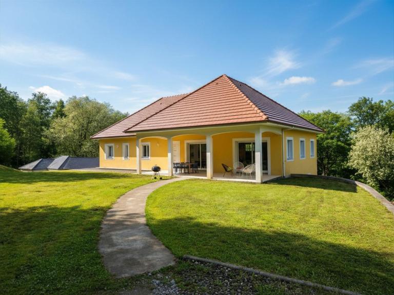 Séjour au cœur des coteaux, proche Pau - B&B Saint-Faust