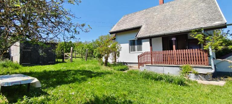 Kleines Häuschen mit schöner Aussicht - Chambres d'hôtes Garabonc