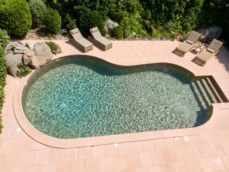 studio 1 pièce 16 m2 climatisé 2 personnes piscine partagée - B&B Porto Vecchio