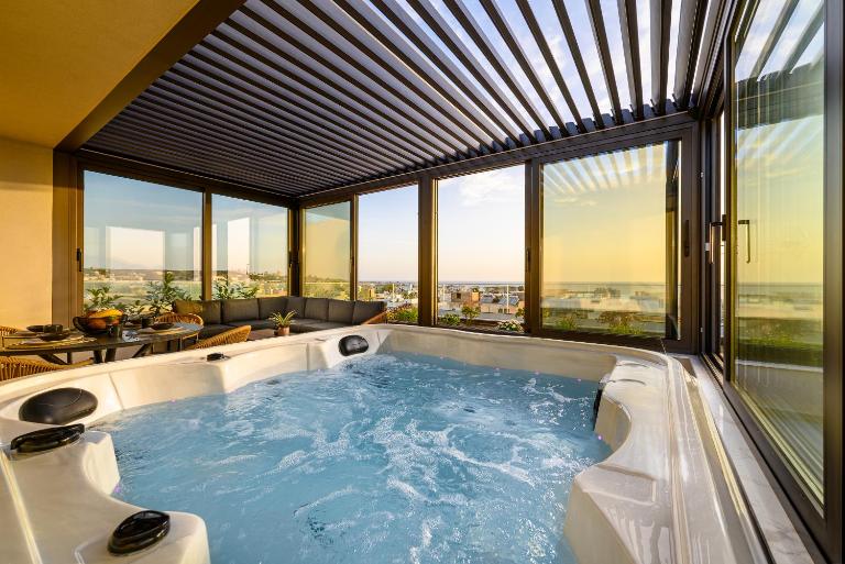 Aurea Residences - Premium Living in Central Hersonissos - B&B Limín Khersonísou