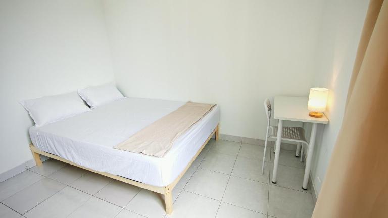 Home Sweet Home Shared Toilet Bathroom & Shared Kitchen - Bed and Breakfast Puchong Batu Dua Belas