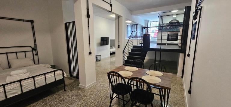 PMT Salonica A - Bed and Breakfast Thessaloniki