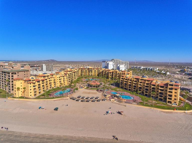 Sandy Beach Princesa B309 Ocean Front Resort - B&B Puerto Peñasco
