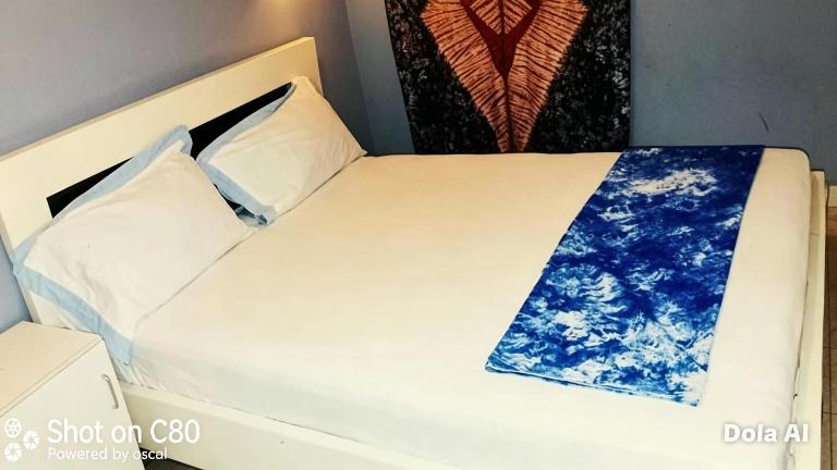 Cutting Edge Guest House - B&B Daranka