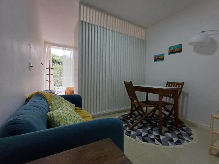 Loft com varanda e estacionamento interno Cônego - Ferienwohnung Nova Friburgo
