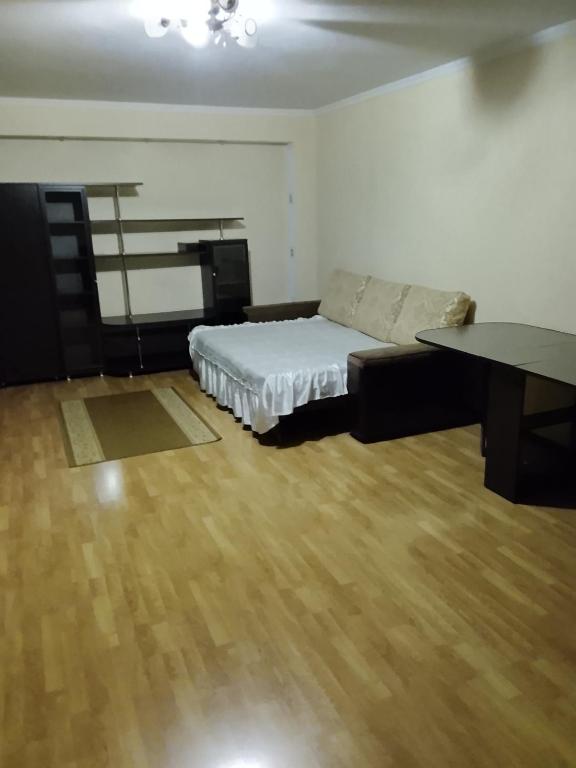 Автовокзал обласна лікарня затишна квартира - B&B Rivne