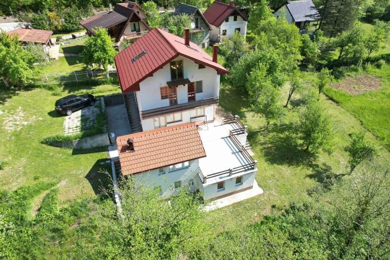 Jezerski Konak Apartman 1 - Boračko jezero - Chambres d'hôtes Jezero