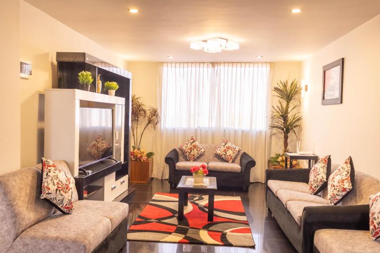 Departamento en Cayma - 5 min Aeropuerto y con vista panorámica de Arequipa - B&B Cayma