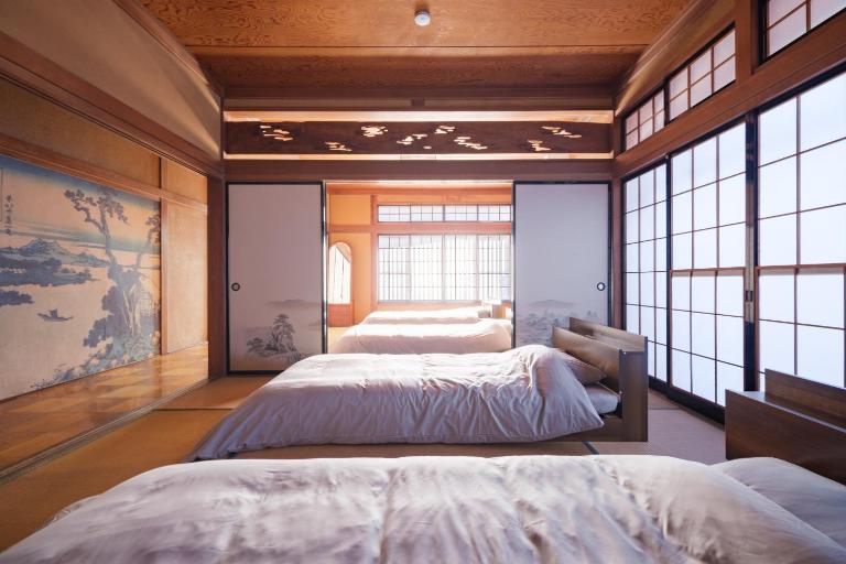Open sale! Nagano Ukiyoe Entire traditional House, 貸切古民家,最大8名,長野岡谷IC5分, - B&B Okaya