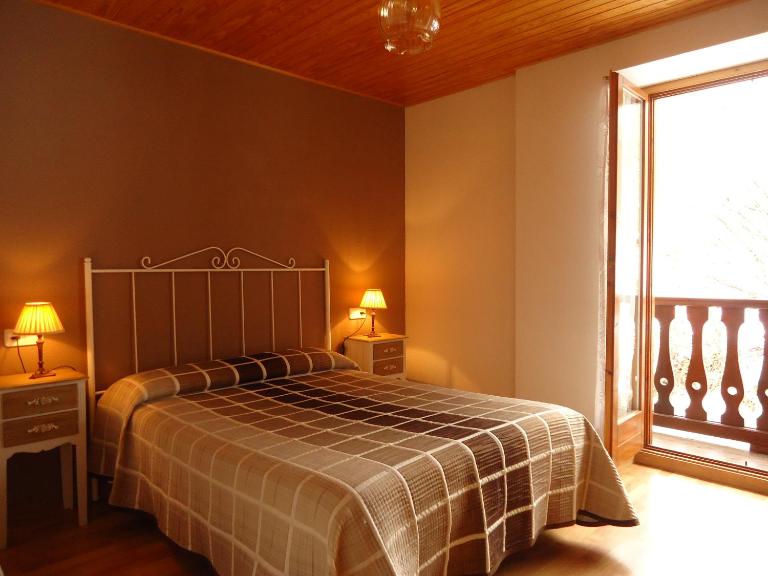 Apartaments La Llucana - B&B Barruera