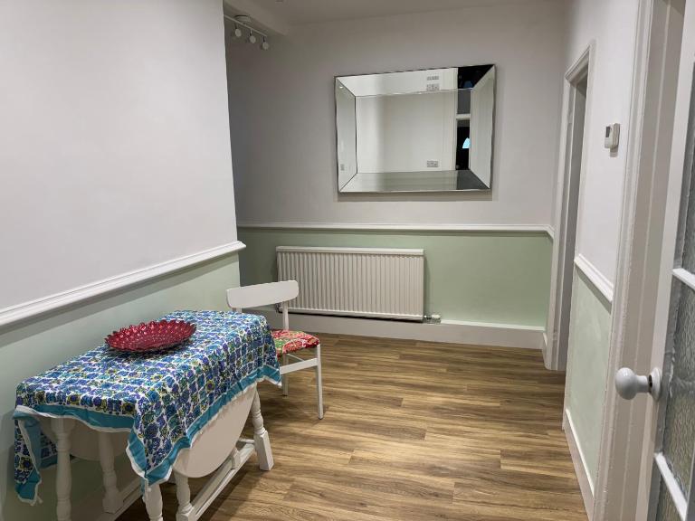 One bedroom flat in central Hove - B&B Brighton