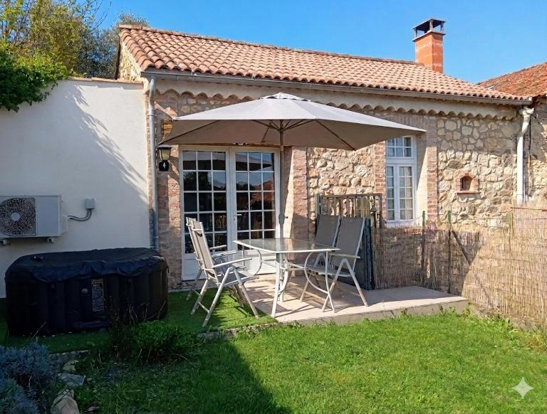 Maisonnette en pierre - B&B Saint-Victor-de-Malcap