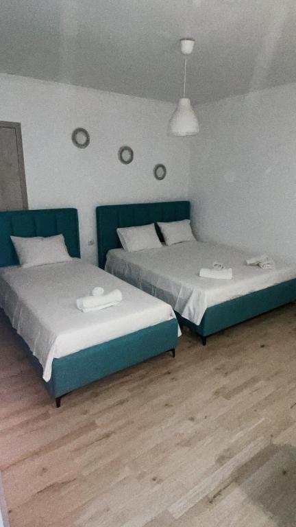 Kostaki spila apartment - Bed and Breakfast Himarë