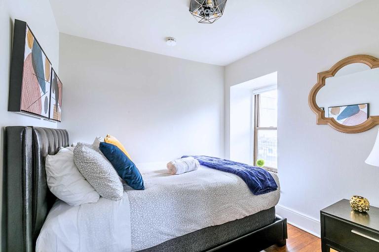 Stylish 1BR Apartment - Heart of James South Hamilton - B&B Hamilton