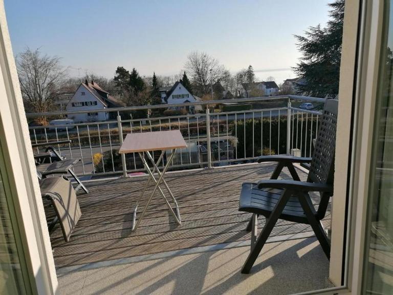 Deluxe Seeblick Panorama Apartment - Ferienwohnung Friedrichshafen