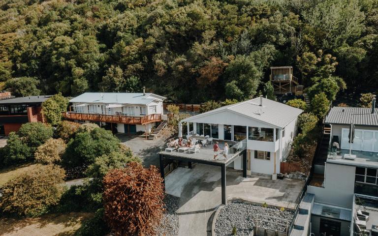 Contemporary | Elevated Views | Hot Tub - KK76130 - B&B Distretto di Kaikoura
