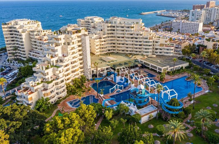 BenalBeach 2 BedRoom Sea View Apartment -Ref 4-419 - B&B Benalmádena
