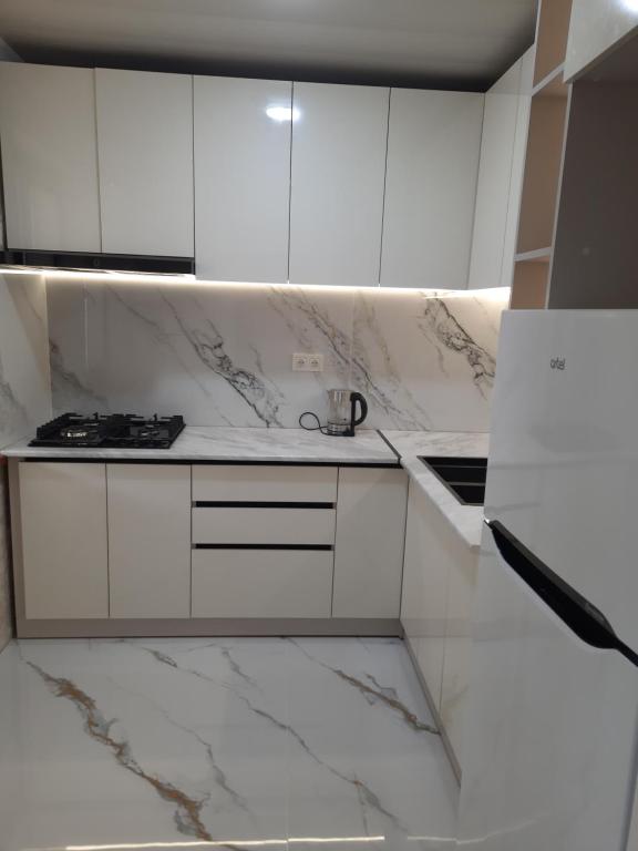 ARTUR APARTAMENs - B&B Namangan