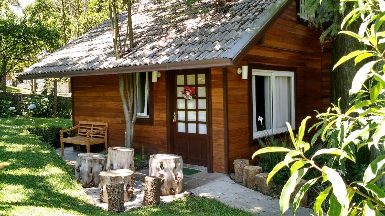Chalé Estilo Alemão - Centro de Canela - B&B Canela