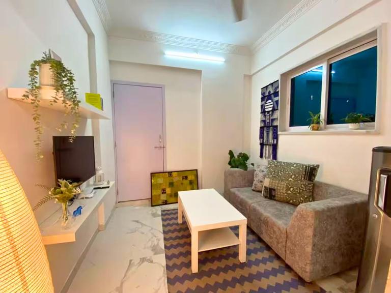 Angel Views 601, Chapel Road, Bandra West by Connekt Homes - Ferienwohnung Mumbai