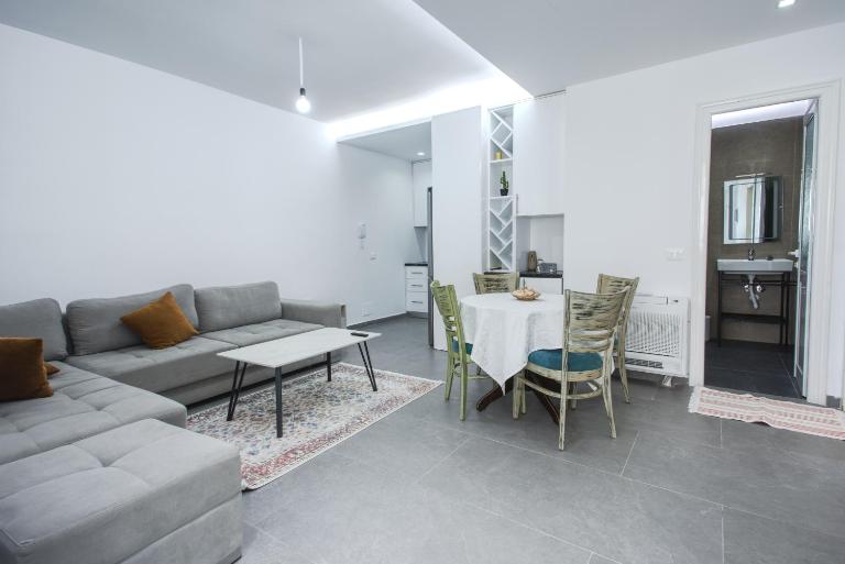 MiLen by Harmonia Residence - Bed and Breakfast Dhërmi