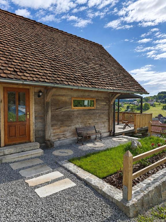 Cosy Natural Country Cottage Ula - Chambres d'hôtes Velike Brusnice
